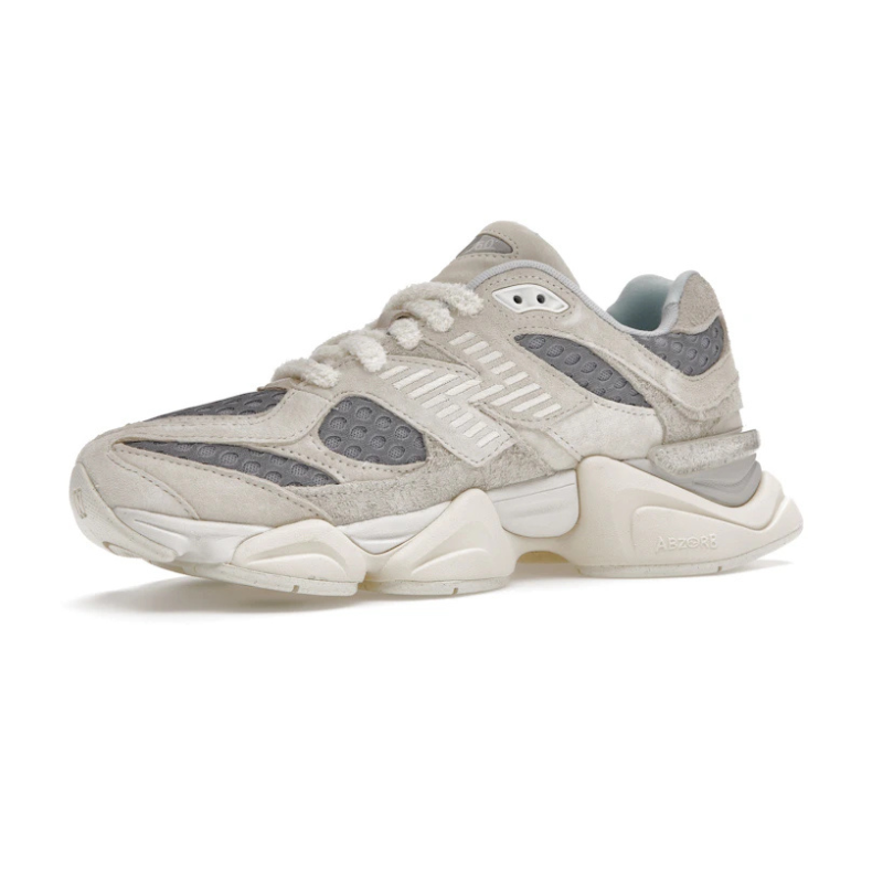 New Balance 9060 – Bricks & Wood