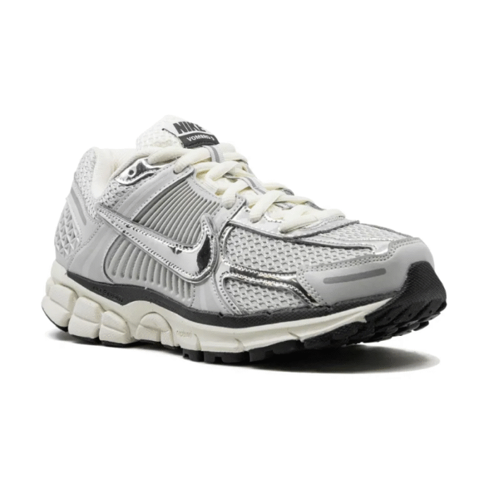 Nike Zoom Vomero 5 Chrome